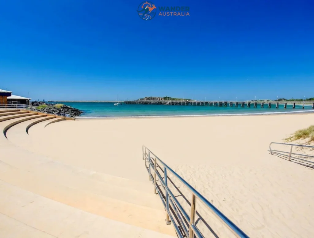 Jetty Beach and Coffs Harbour Jetty image