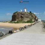 Nobbys Lighthouse Newcastle NSW image