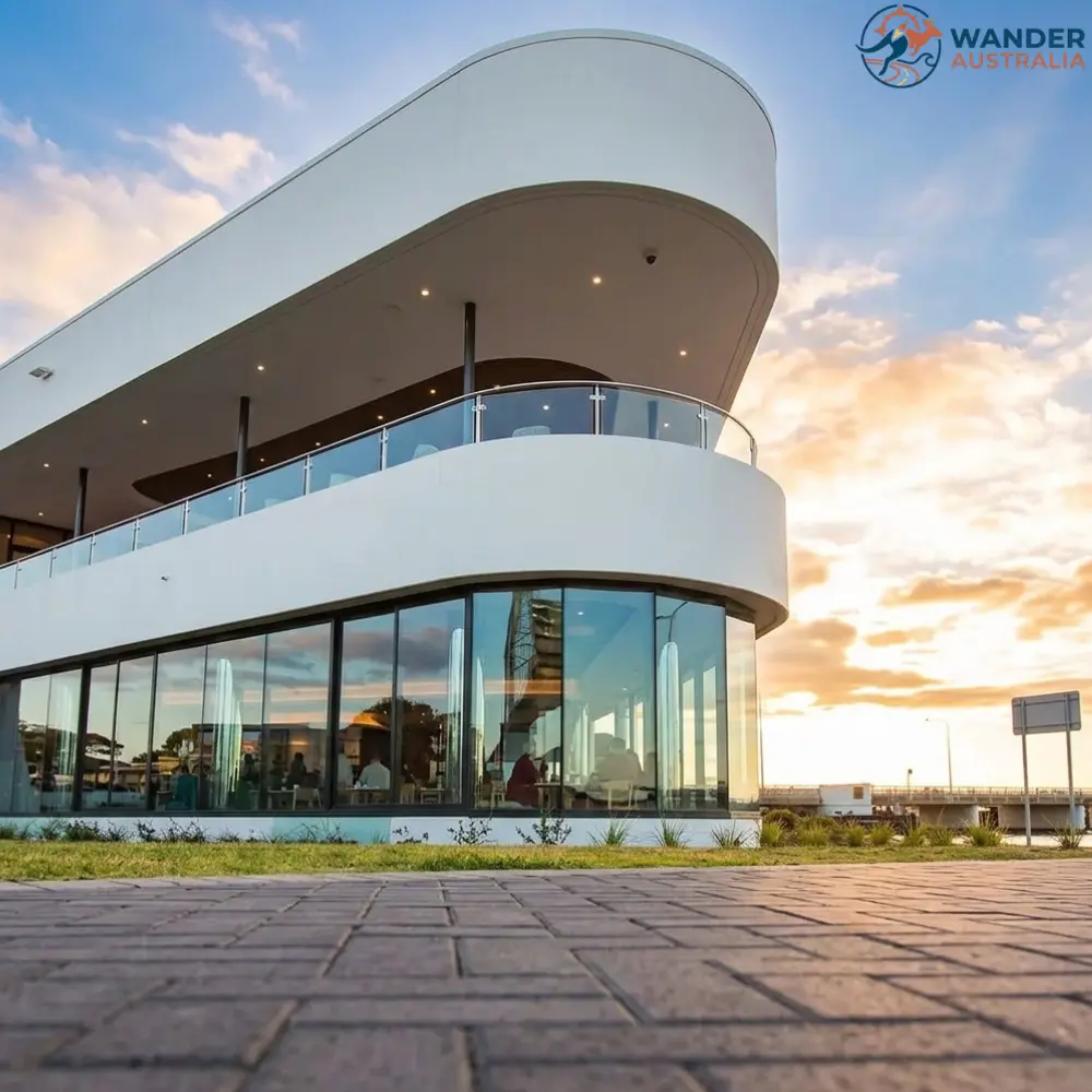 Swansea RSL Club waterfront image
